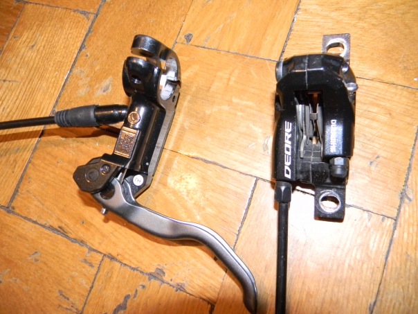    Shimano Deore - 2500 .